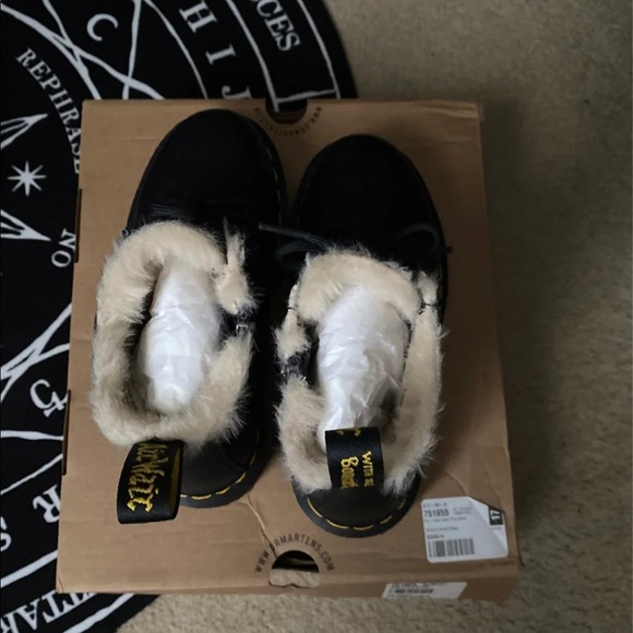 Dr. Martens Fur-Lined Jadon Boots - Picture 5 of 6